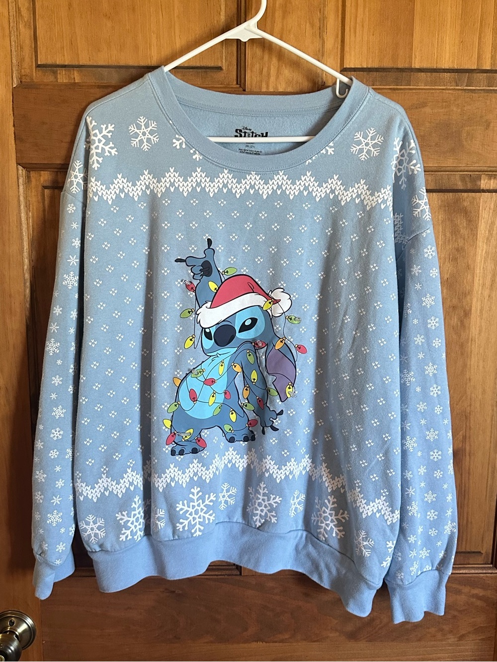 Disney Light Blue Stitch Holiday Crewneck Sweatshirt with Santa Hat Graphic XXXL